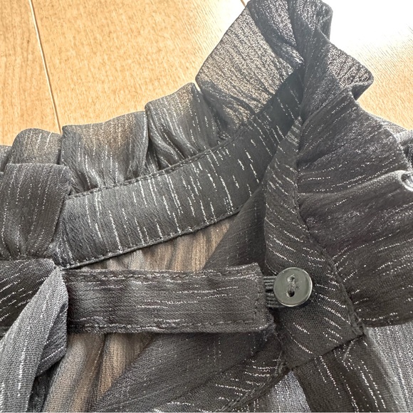 Soaked in Luxury Bowie Blouse - Picture 6 of 9